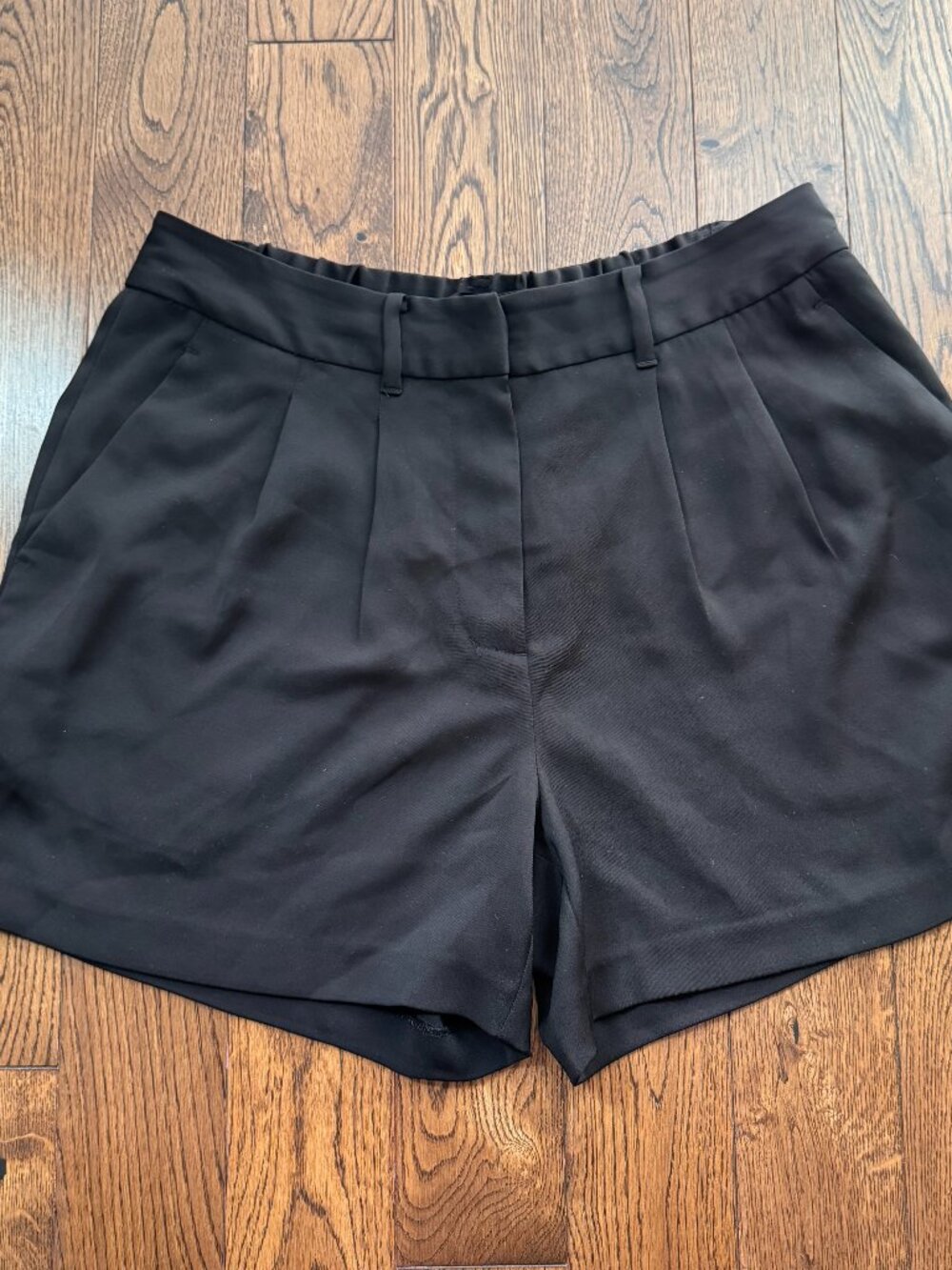 Quince Black Stretch Crepe Pleated Shorts Size 14 Workwear
